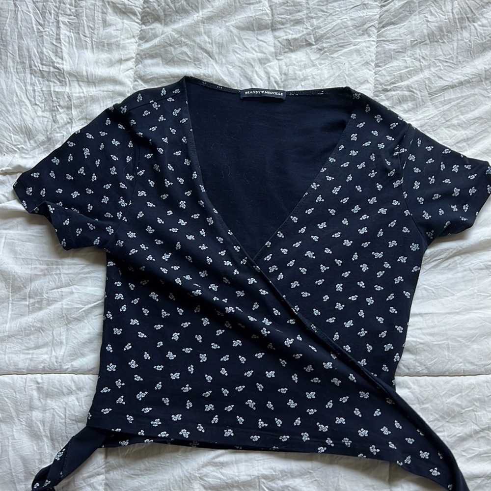 Brandy Melville wrap top